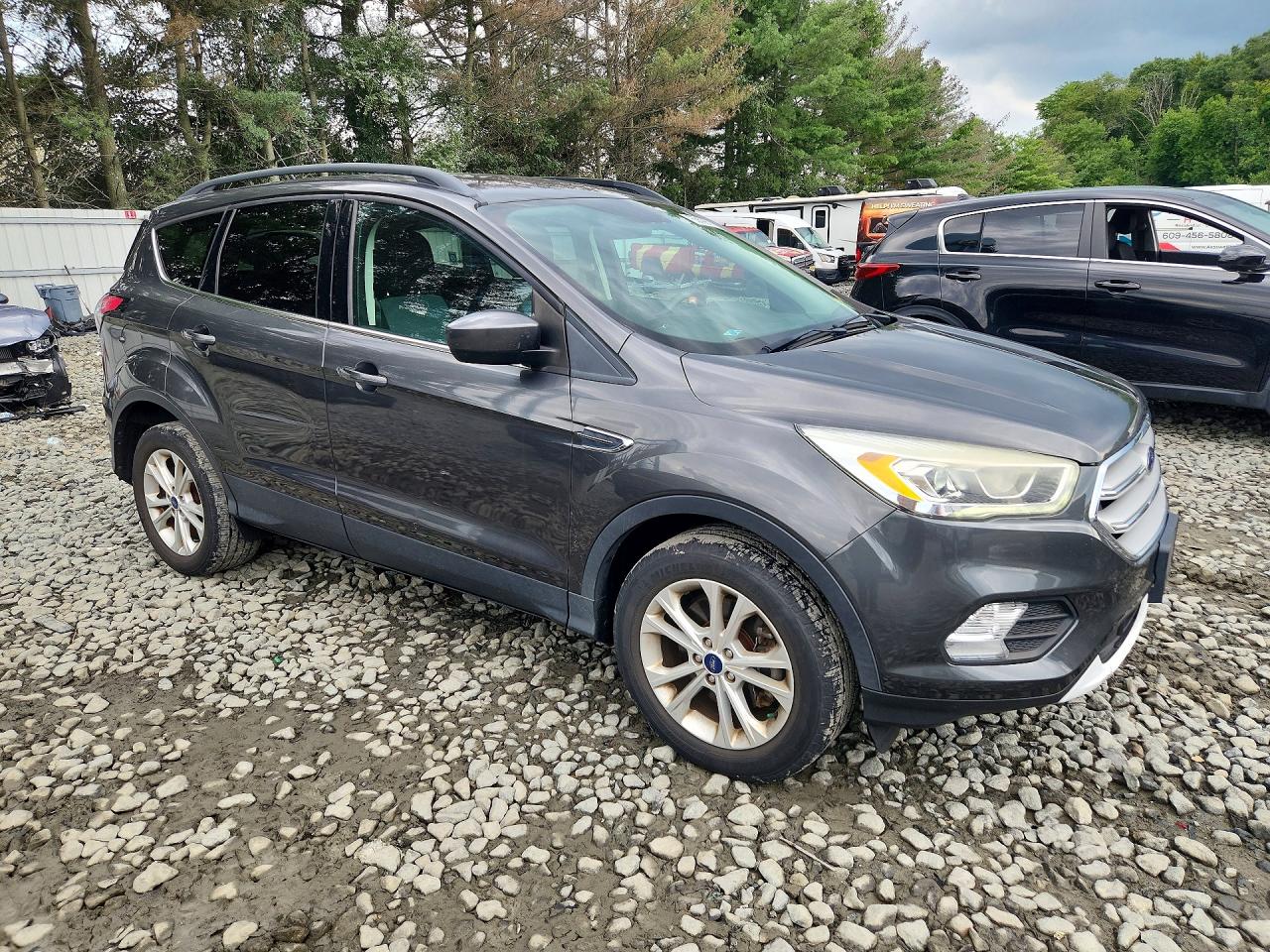 2017 FORD ESCAPE SE — снимка 4