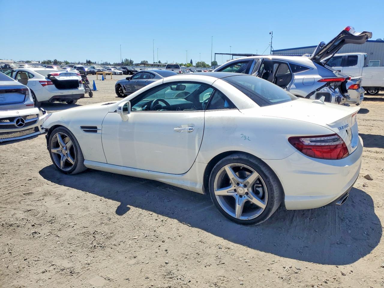 2015 MERCEDES-BENZ SLK 250 — снимка 2