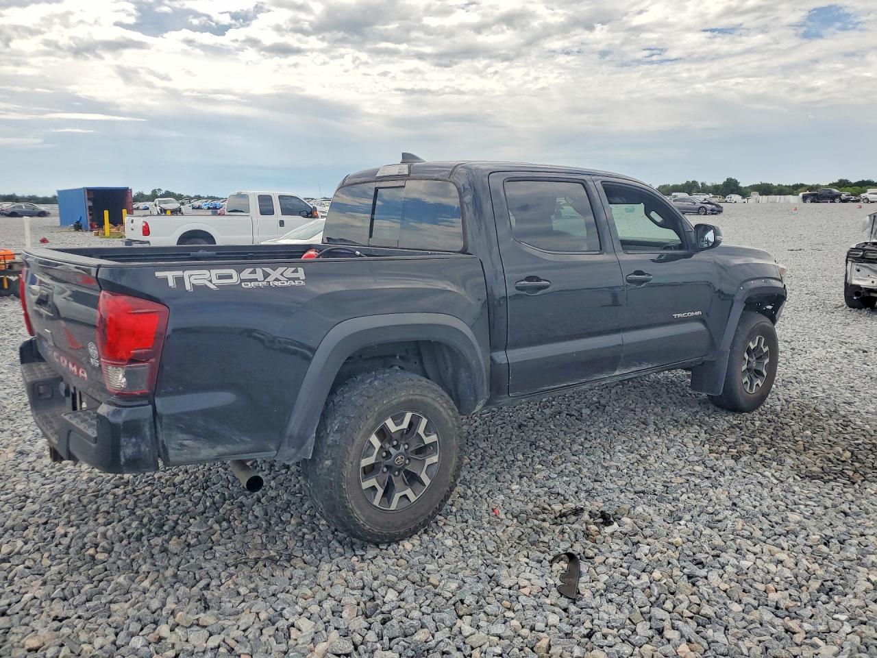 2019 TOYOTA TACOMA TRD OFF-ROAD — снимка 3