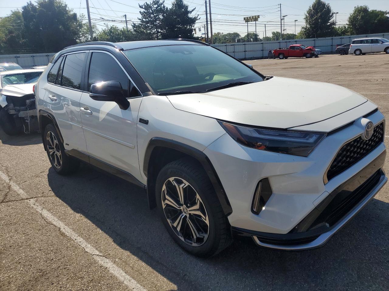 2022 TOYOTA RAV4 PRIME XSE — снимка 4