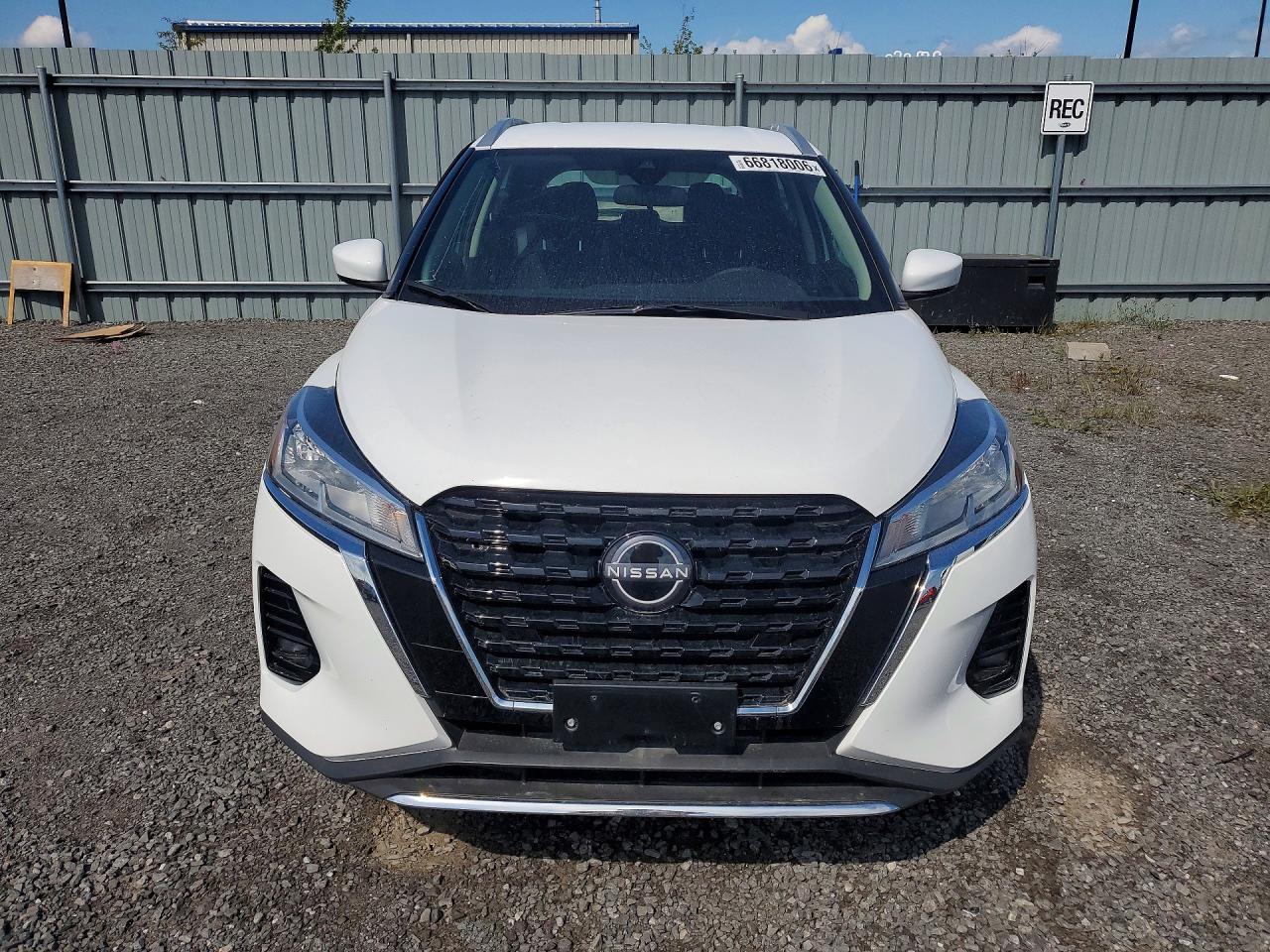 2025 NISSAN KICKS PLAY SV — снимка 5