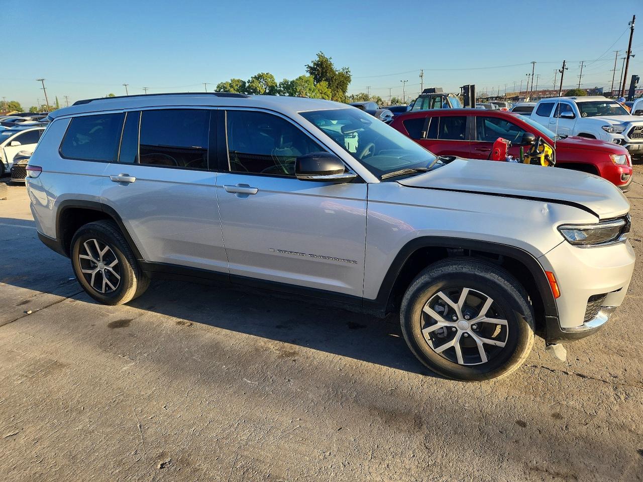 2024 JEEP GRAND CHEROKEE L LIMITED — снимка 4