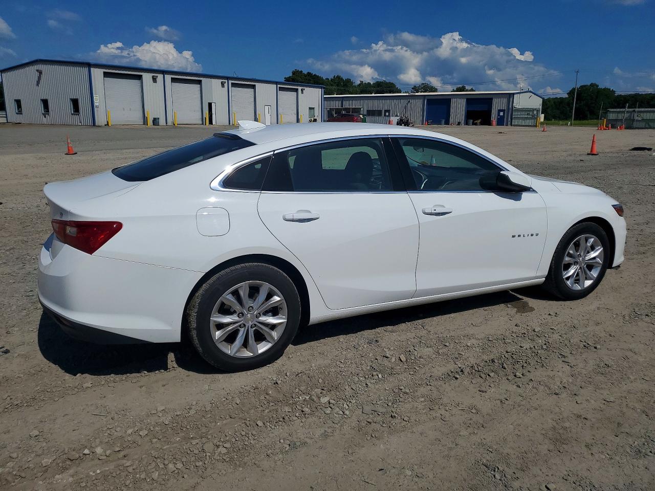 2023 CHEVROLET MALIBU LT — снимка 3