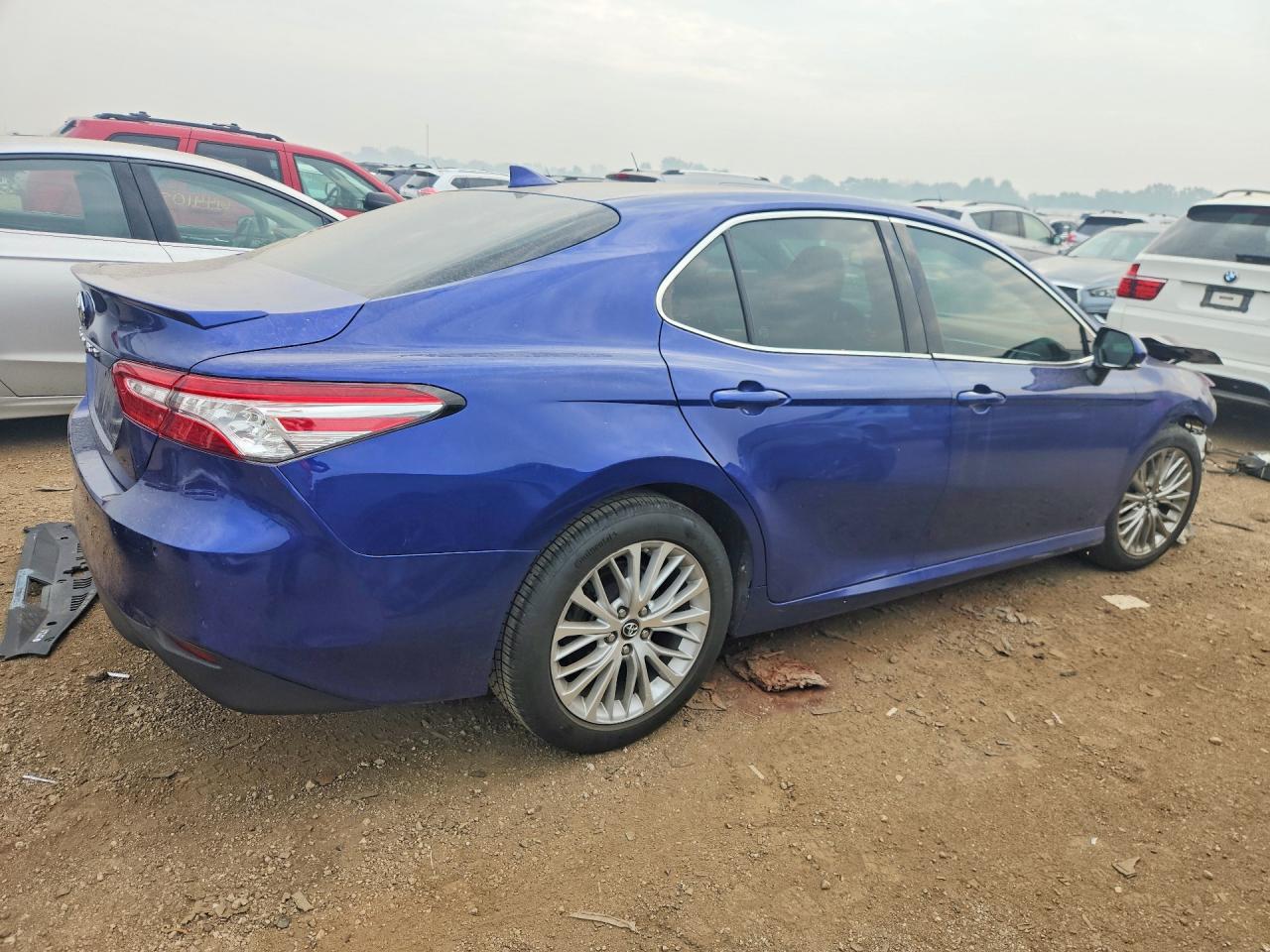 2018 TOYOTA CAMRY HYBRID XLE — снимка 3