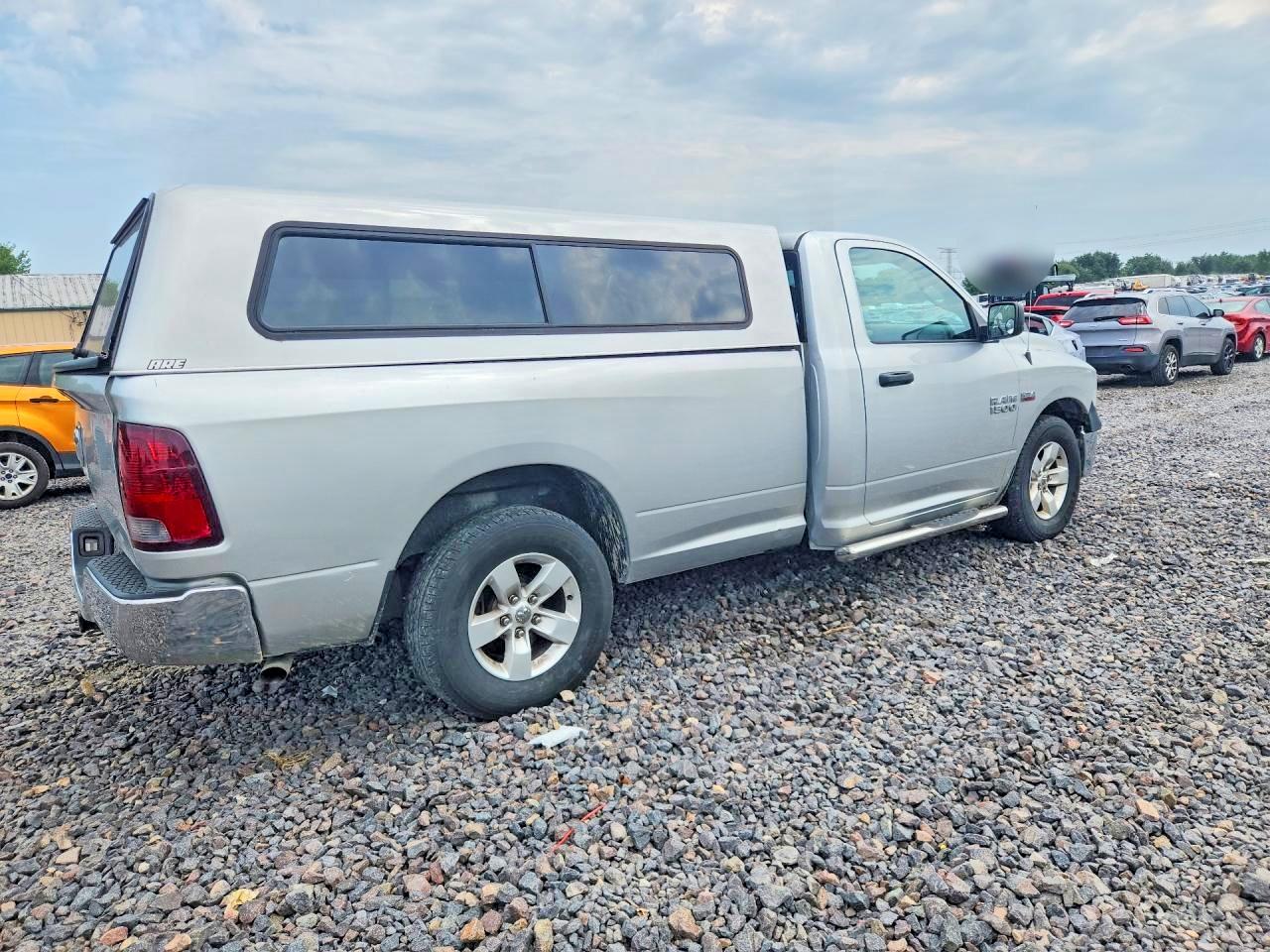 2015 RAM 1500 ST — снимка 3