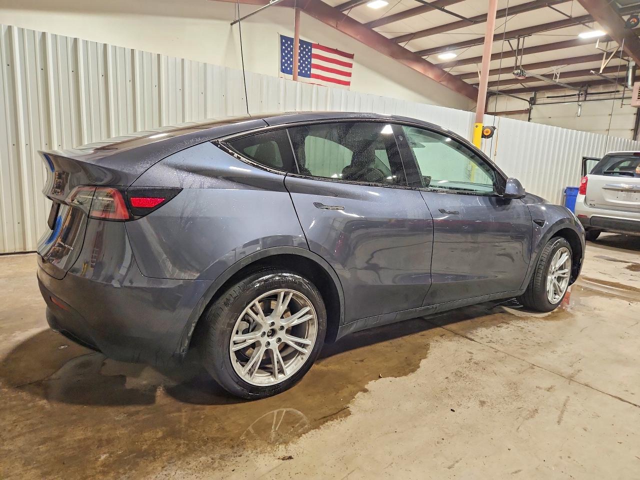 2023 TESLA MODEL Y — снимка 3