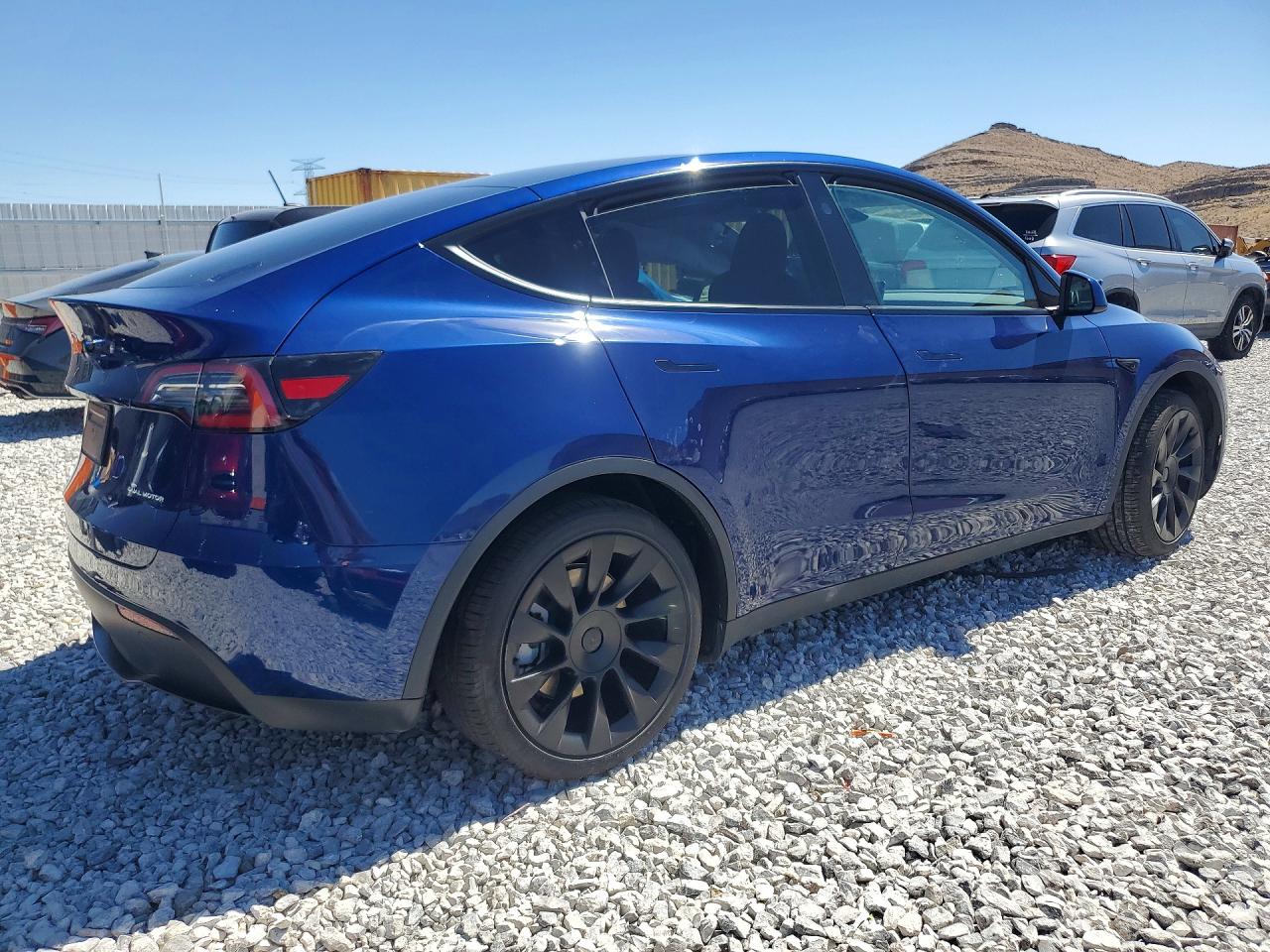 2024 TESLA MODEL Y — снимка 3