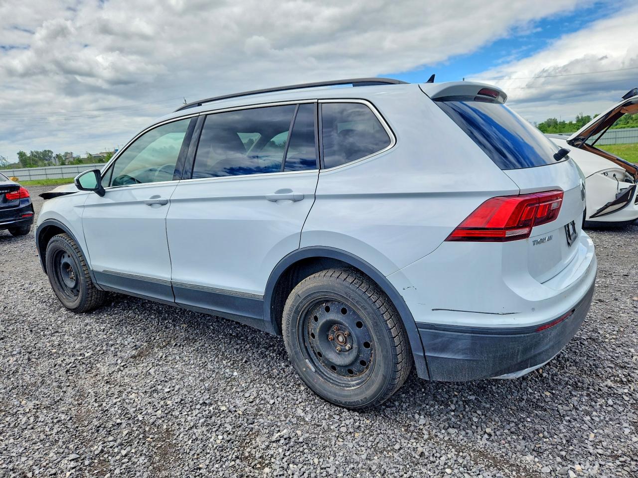 2018 VOLKSWAGEN TIGUAN SE — снимка 2