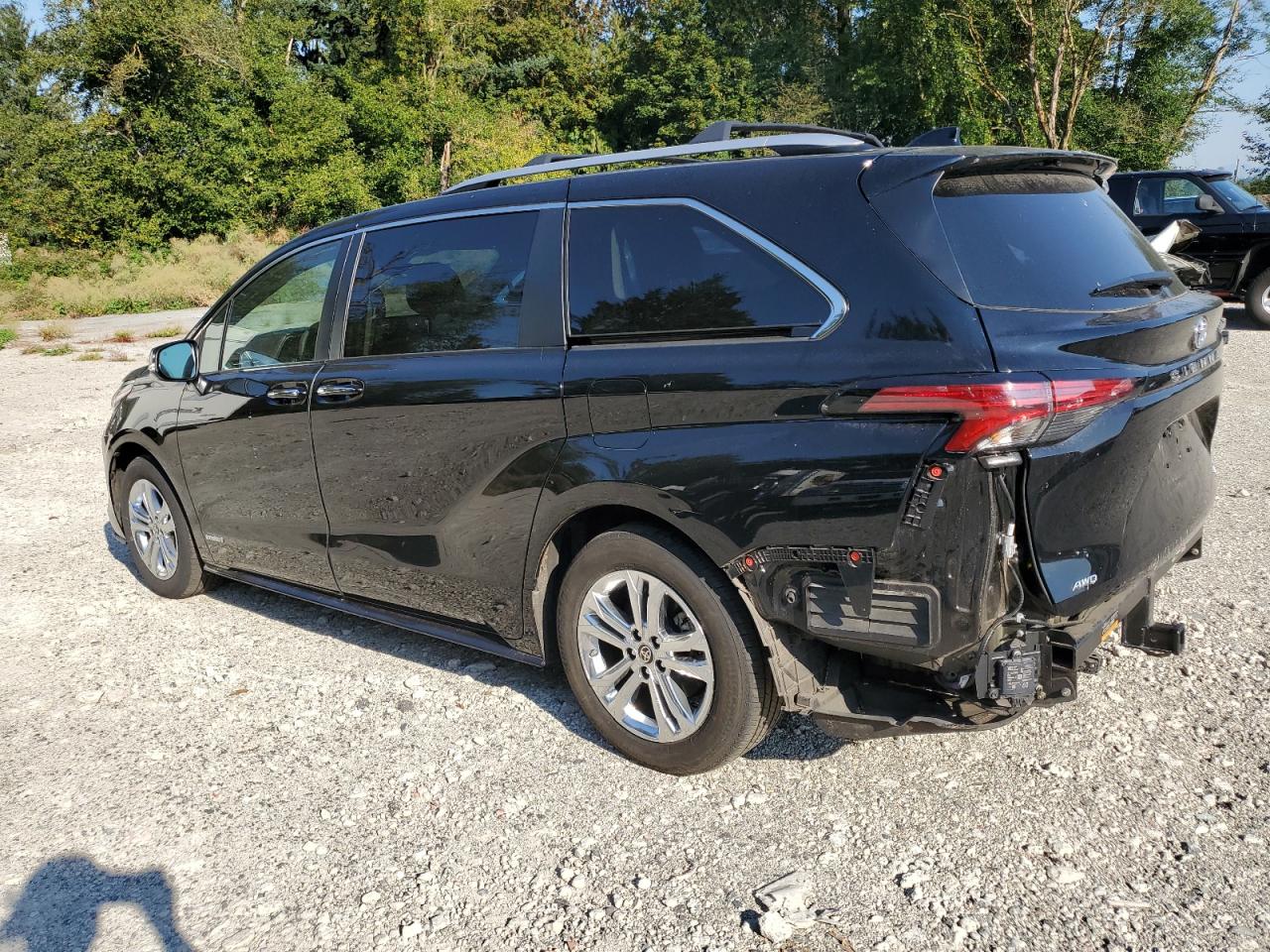 2021 TOYOTA SIENNA PLATINUM 7-PASSENGER — снимка 2