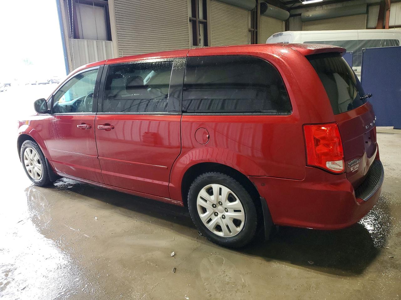 2015 DODGE GRAND CARAVAN SE — снимка 2