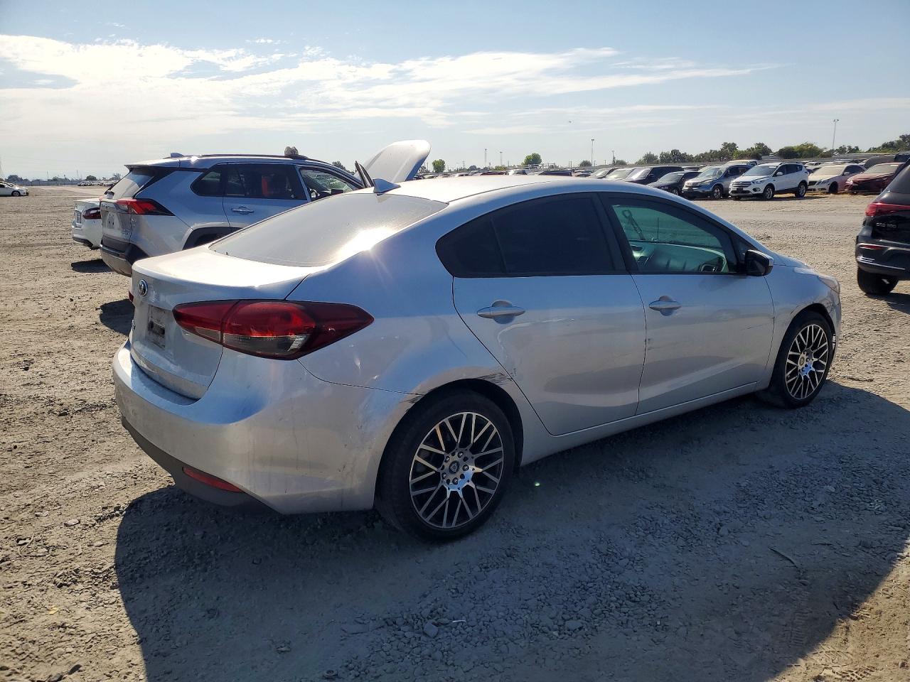 2018 KIA FORTE LX — снимка 3