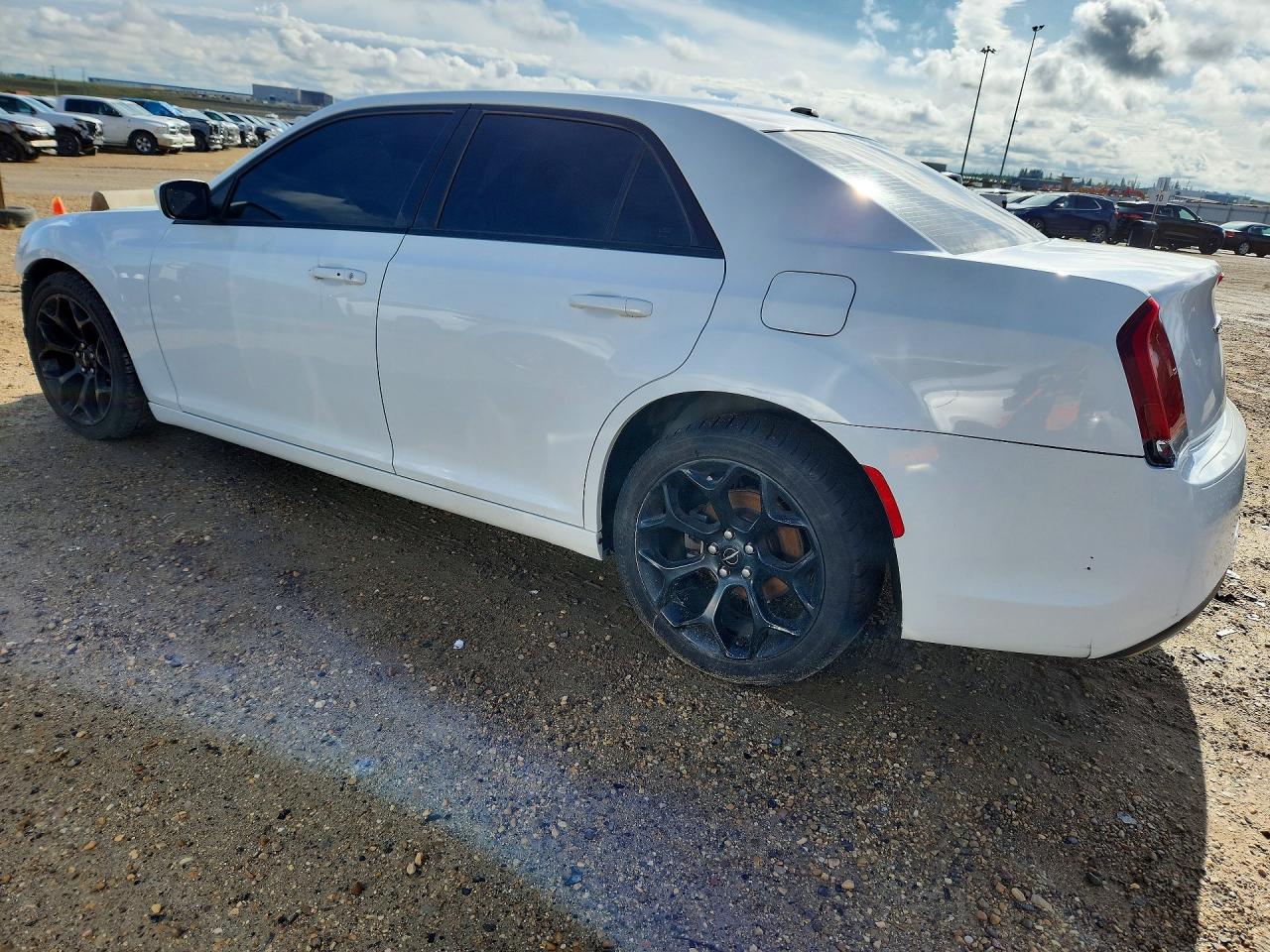 2016 CHRYSLER 300 S — снимка 2