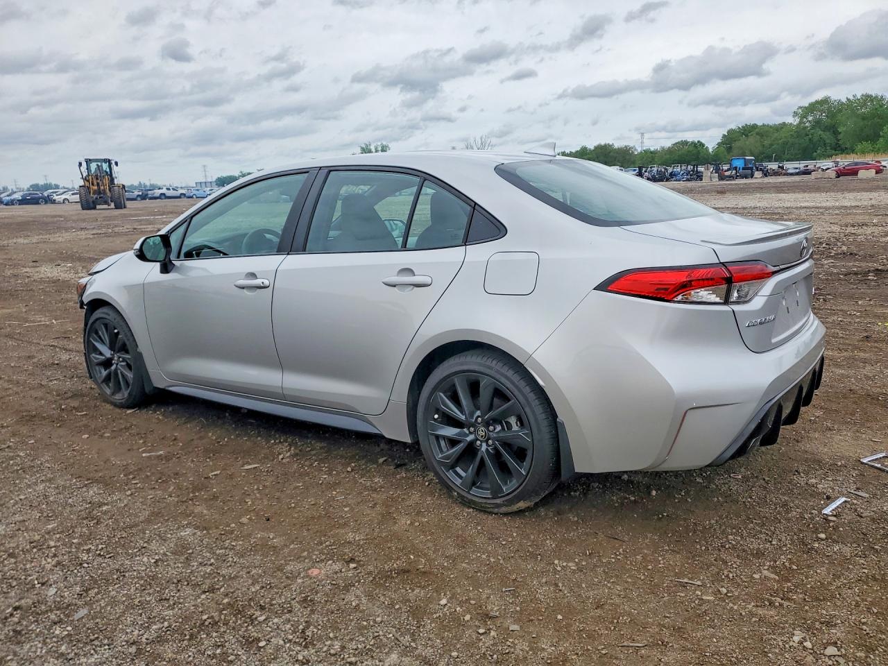 2024 TOYOTA COROLLA SE — снимка 2