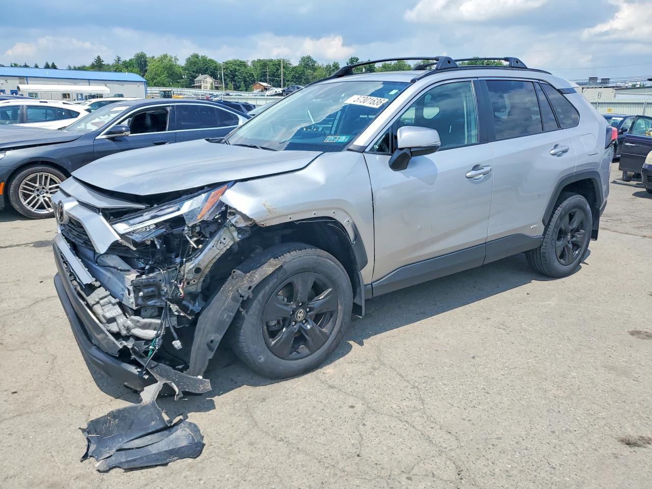 2025 TOYOTA RAV4 HYBRID XLE