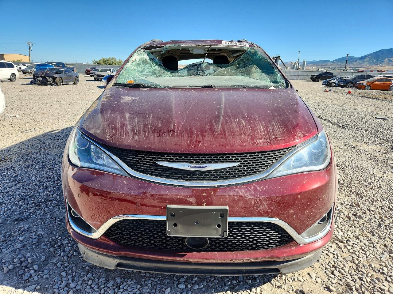 2019 CHRYSLER PACIFICA LIMITED — снимка 5