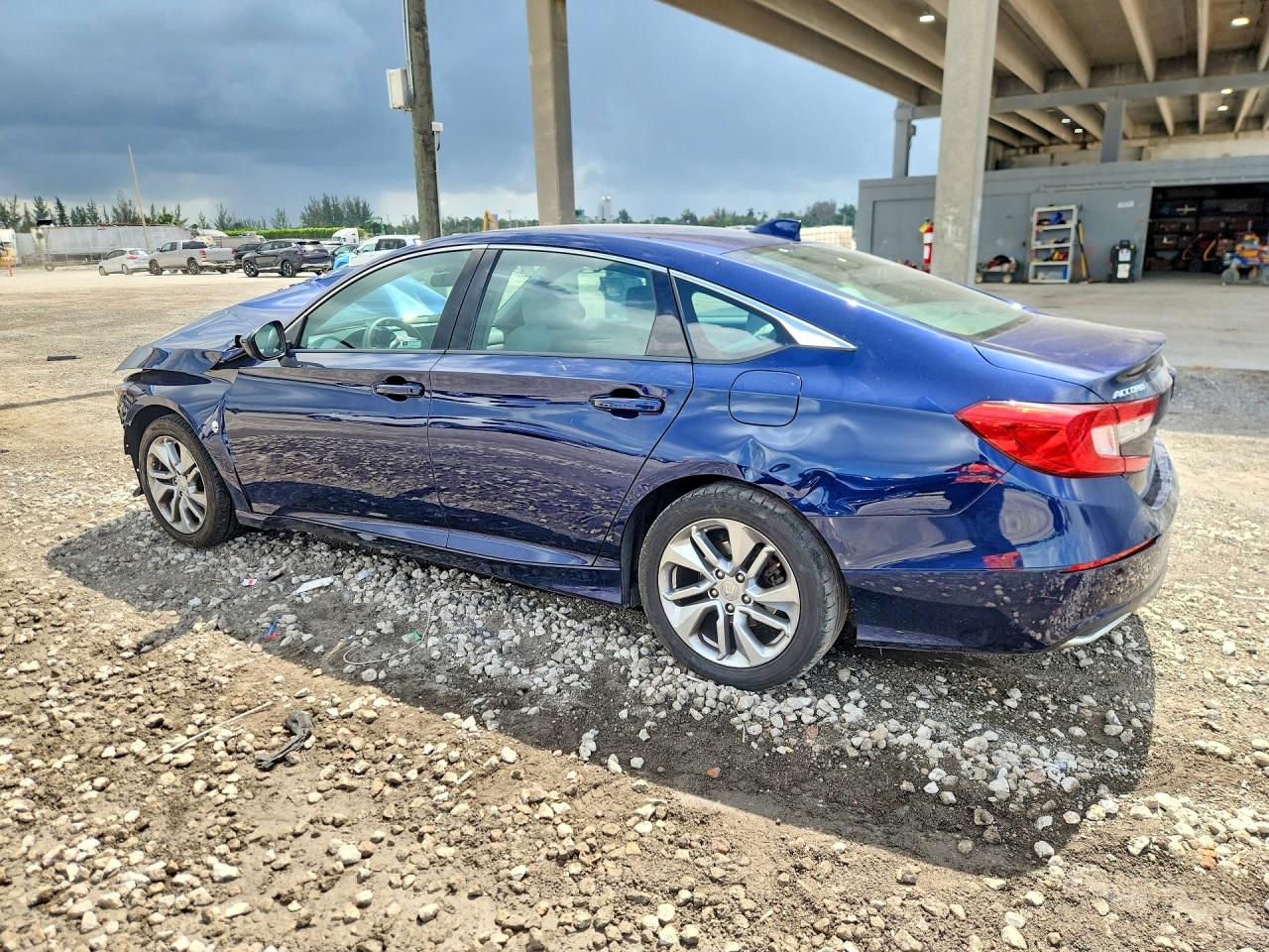 2018 HONDA ACCORD LX — снимка 2