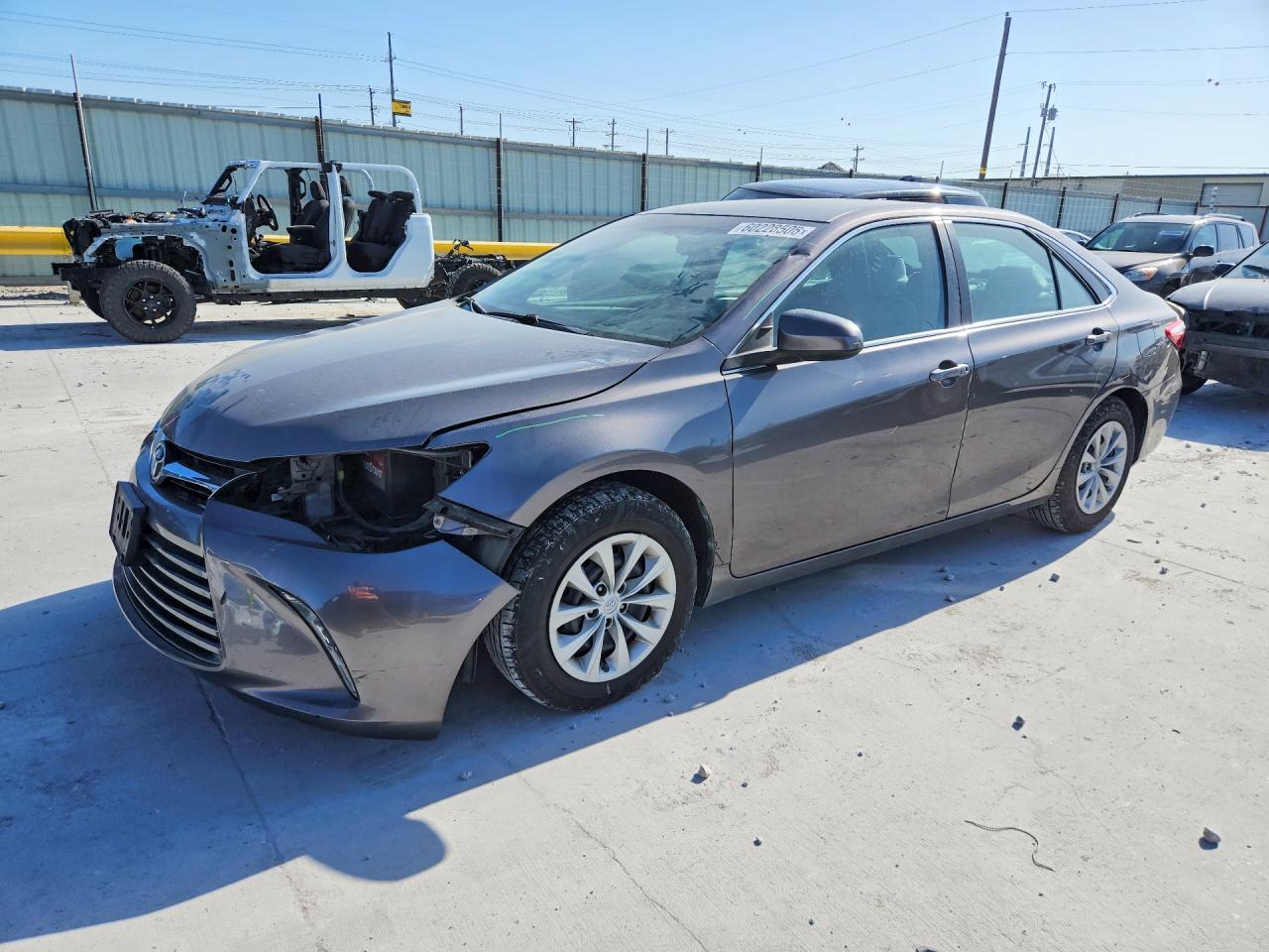 2017 TOYOTA CAMRY LE
