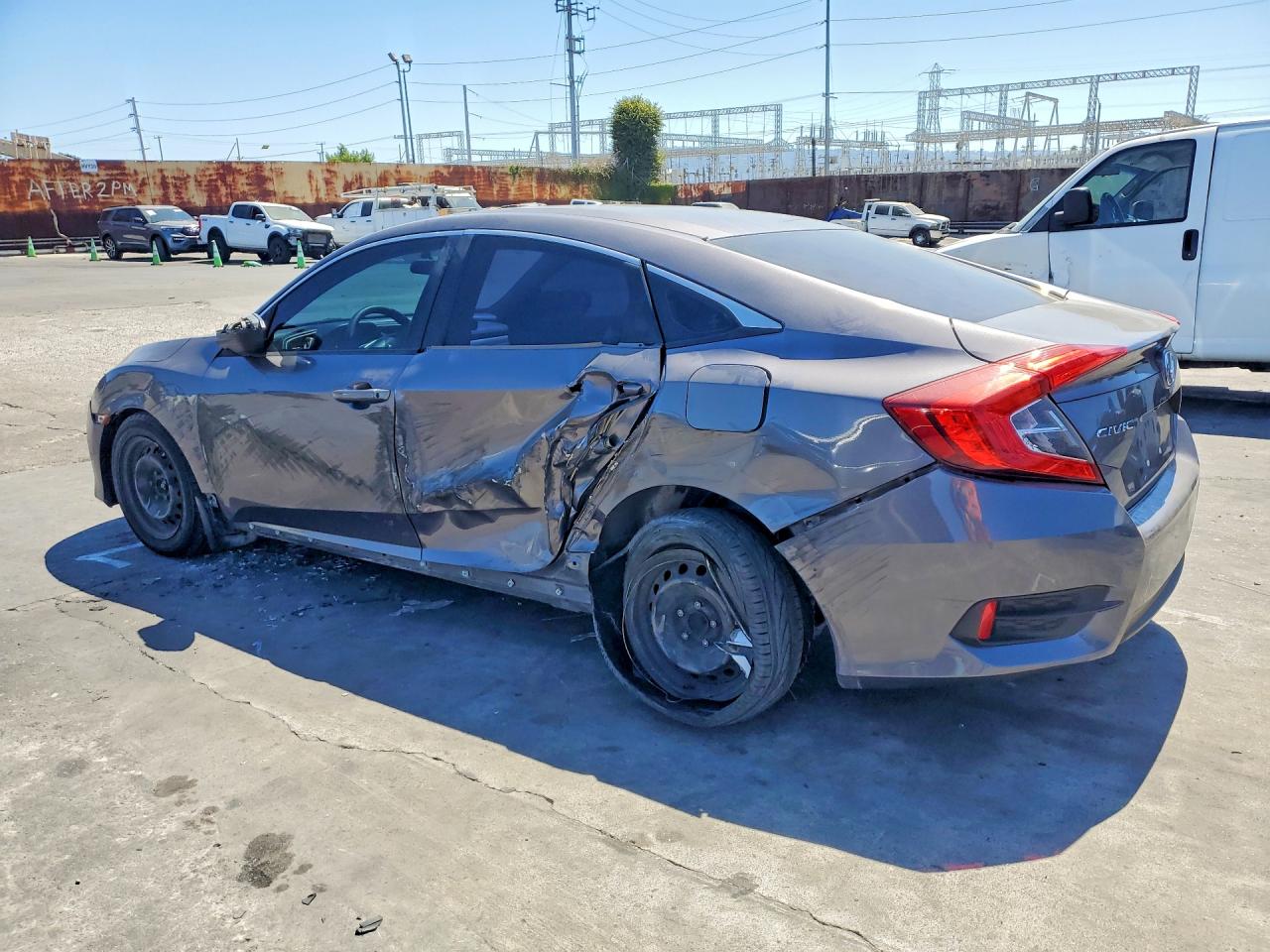 2018 HONDA CIVIC LX — снимка 2