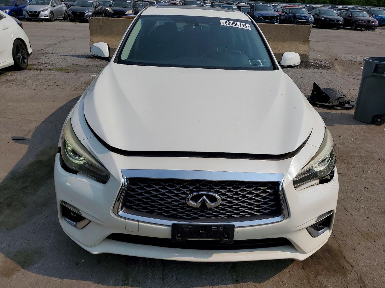 2018 INFINITI Q50 3.0T LUXE — снимка 5