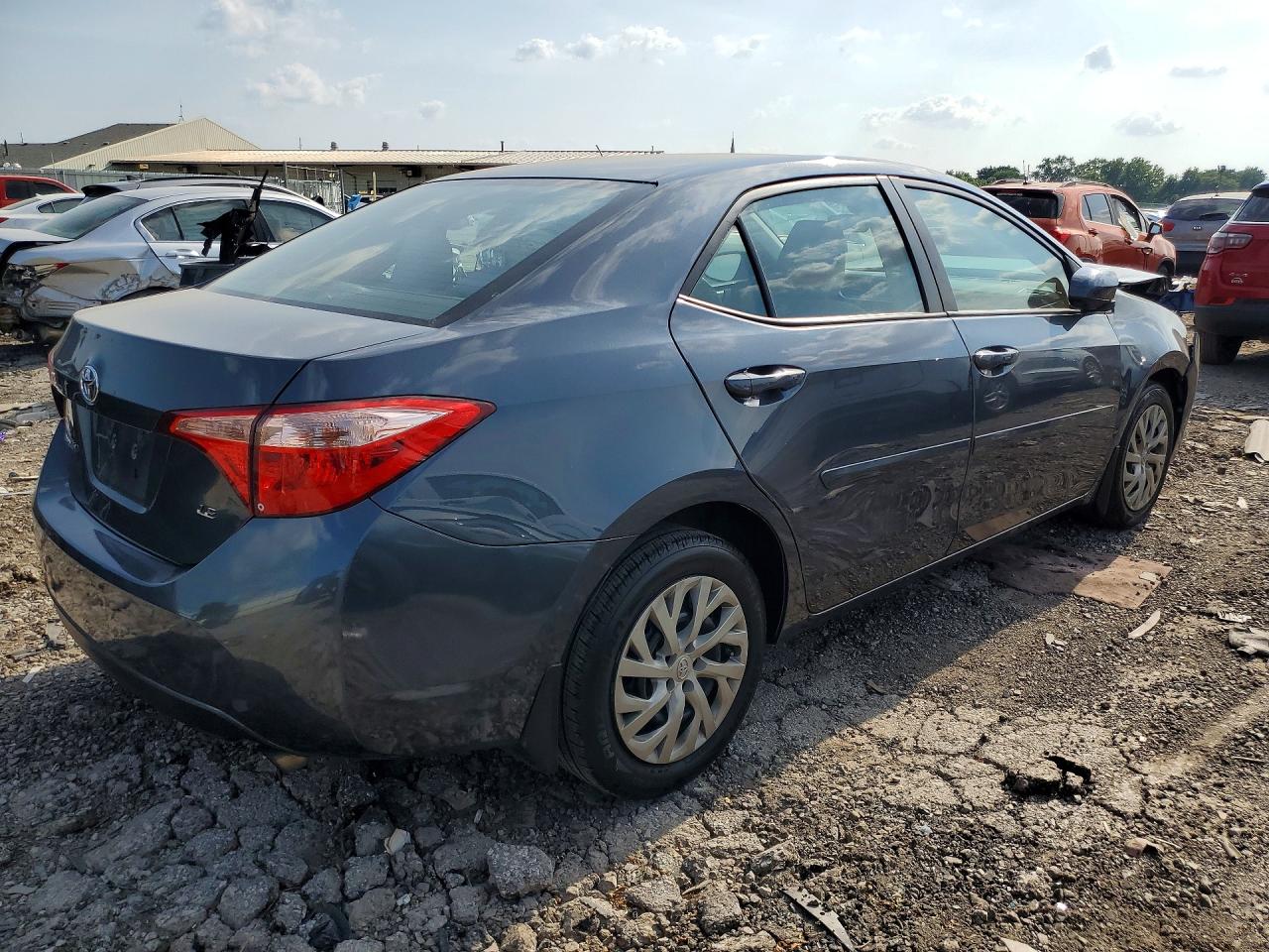 2017 TOYOTA COROLLA LE — снимка 3