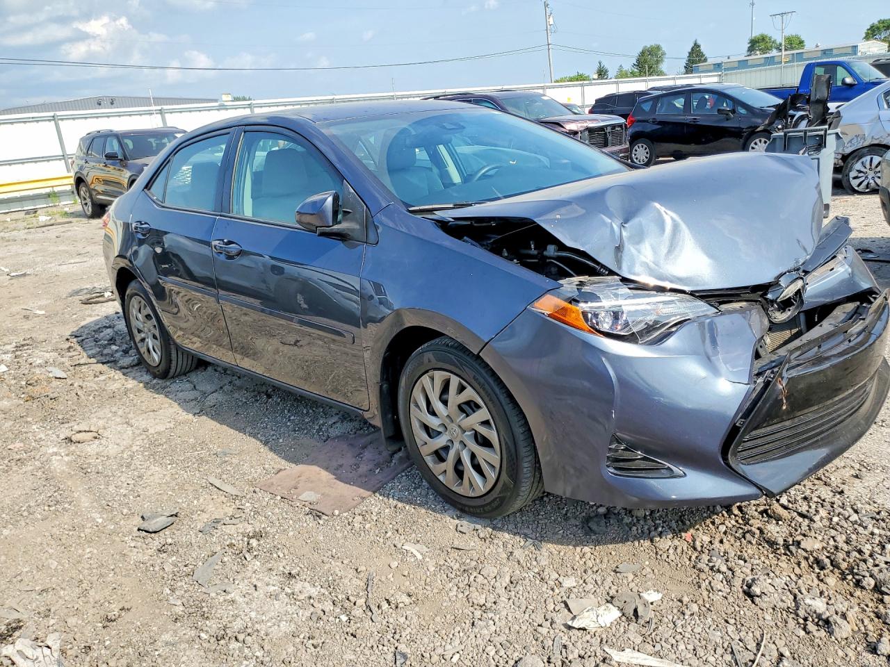 2017 TOYOTA COROLLA LE — снимка 4