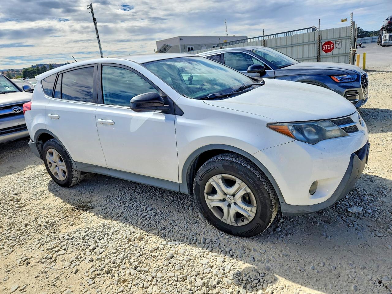 2015 TOYOTA RAV4 LE — снимка 4