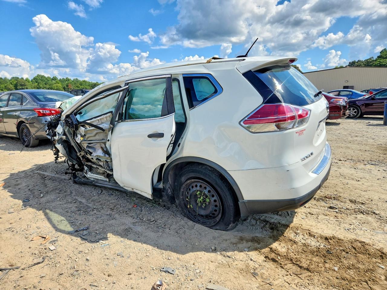 2016 NISSAN ROGUE S — снимка 2