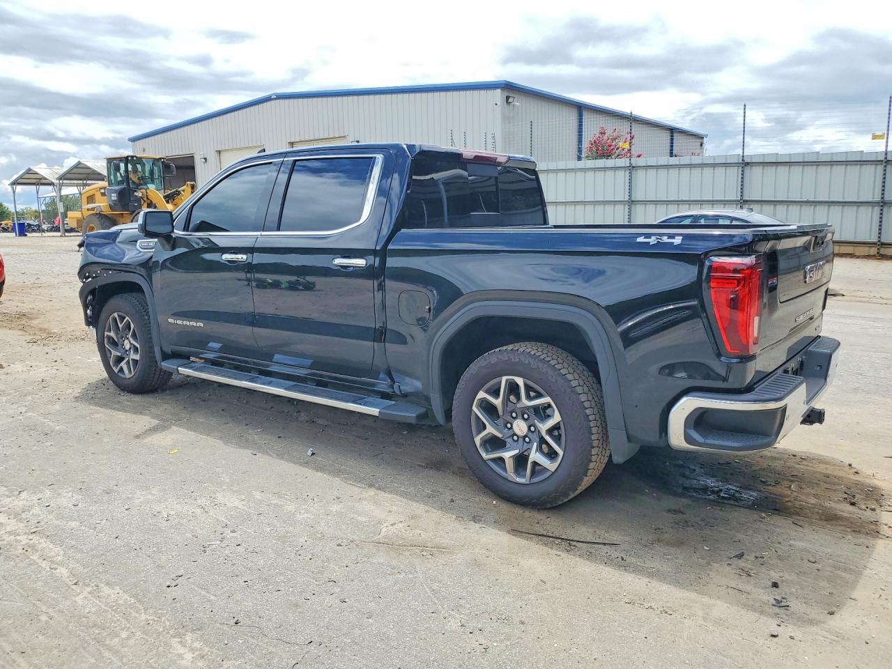2026 GMC SIERRA K1500 SLT — снимка 2