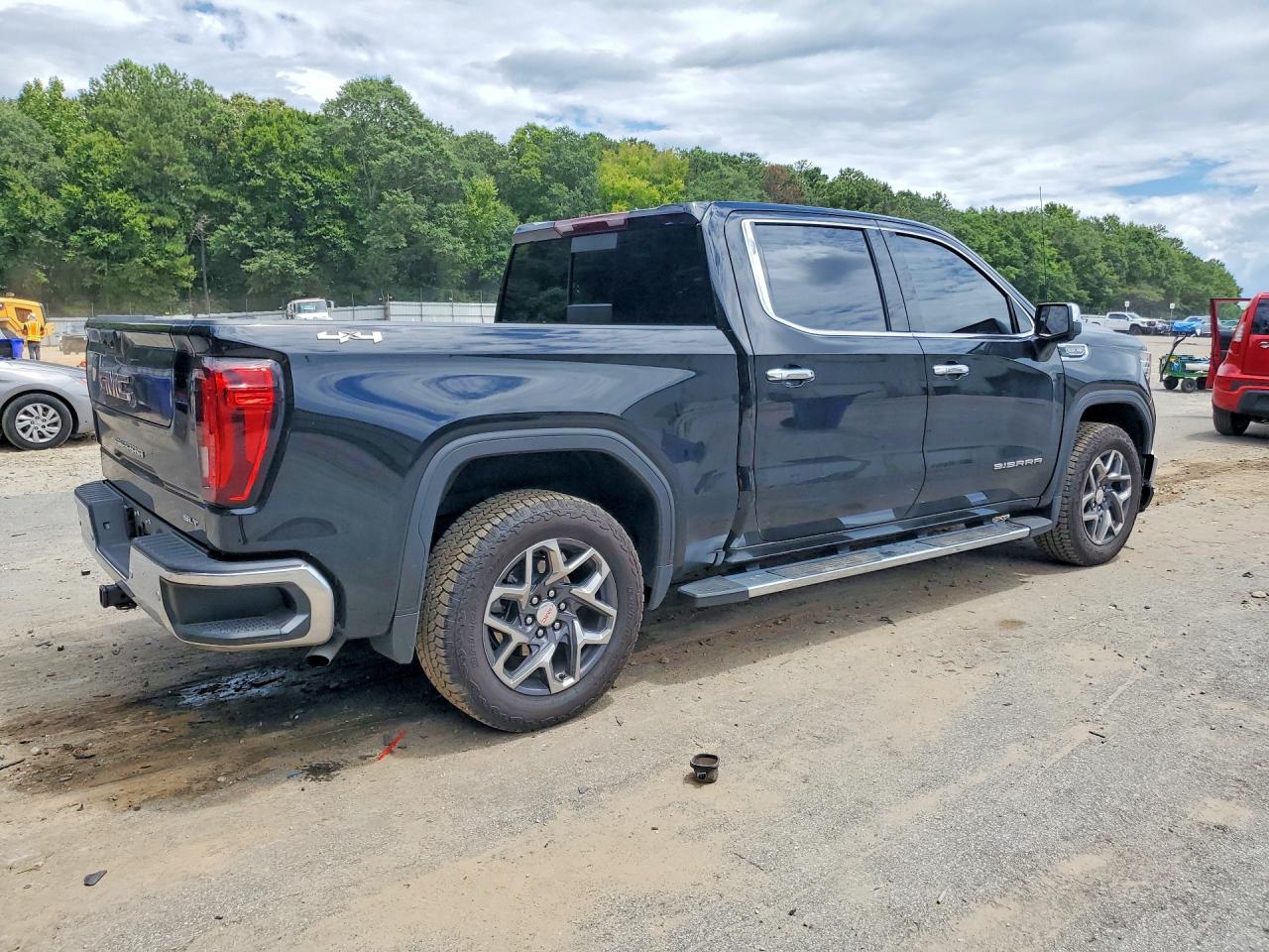 2026 GMC SIERRA K1500 SLT — снимка 3