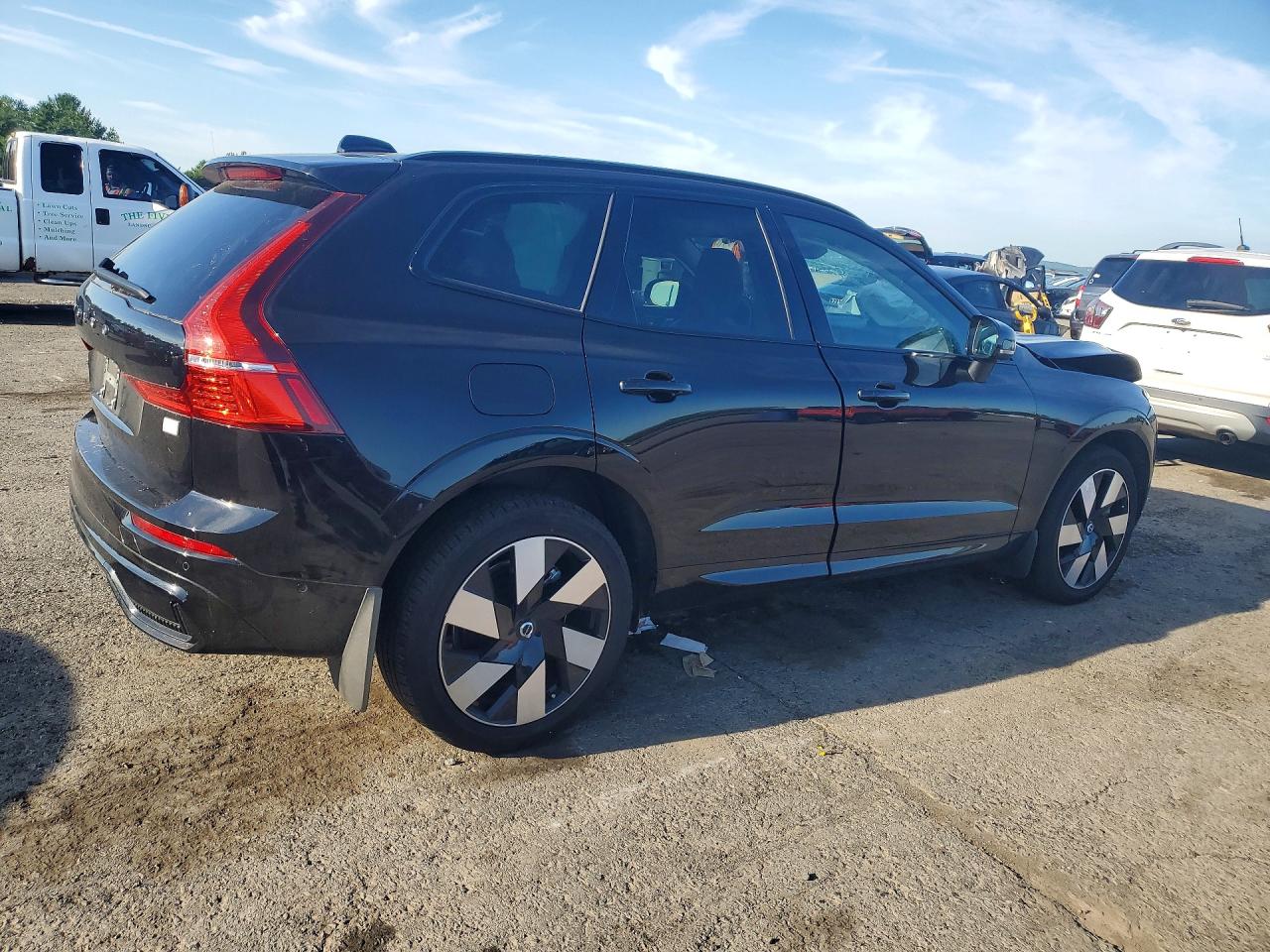 2024 VOLVO XC60 PLUS — снимка 3