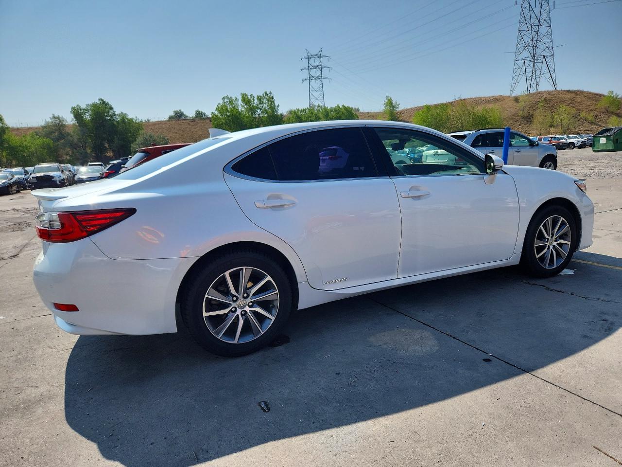 2016 LEXUS ES 300H — снимка 3