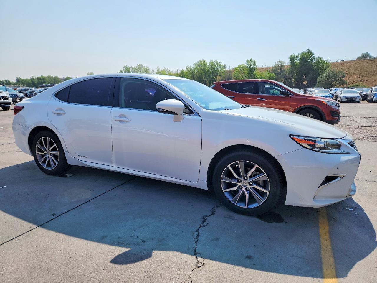 2016 LEXUS ES 300H — снимка 4