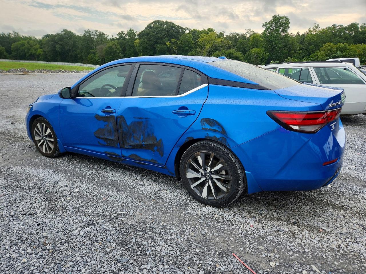 2021 NISSAN SENTRA SV — снимка 2