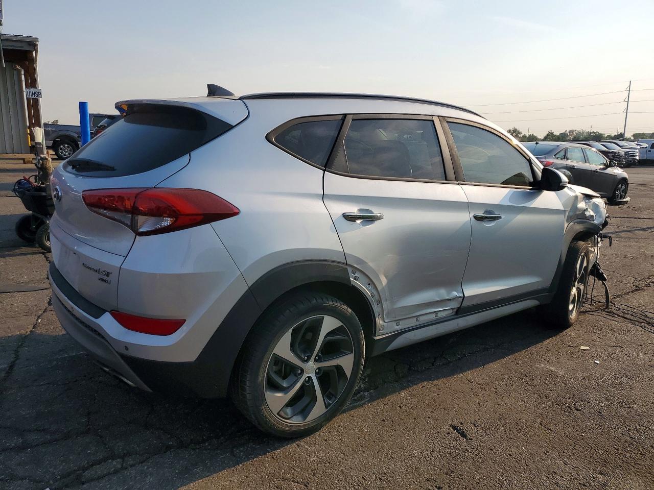 2018 HYUNDAI TUCSON LIMITED — снимка 3