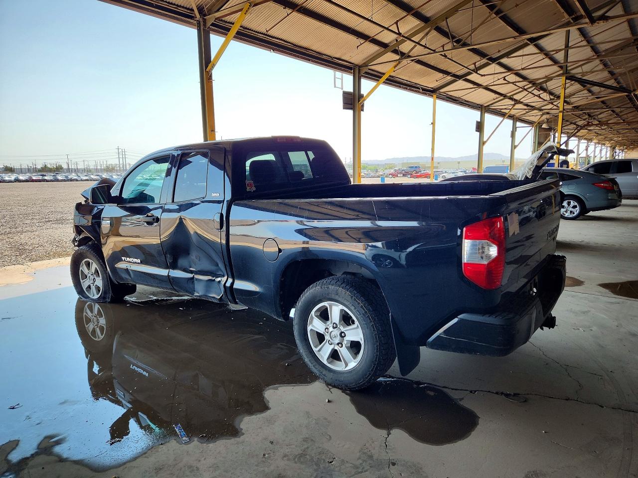 2019 TOYOTA TUNDRA SR5 — снимка 2