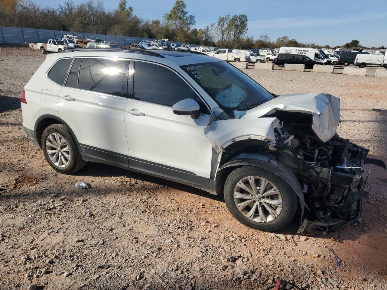 2019 VOLKSWAGEN TIGUAN SE — снимка 4