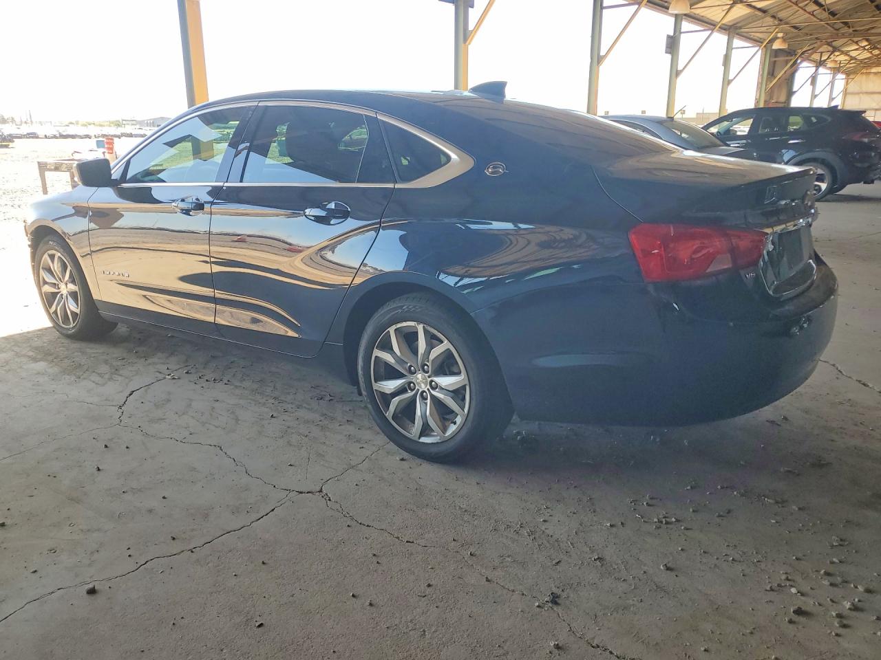 2017 CHEVROLET IMPALA LT — снимка 2