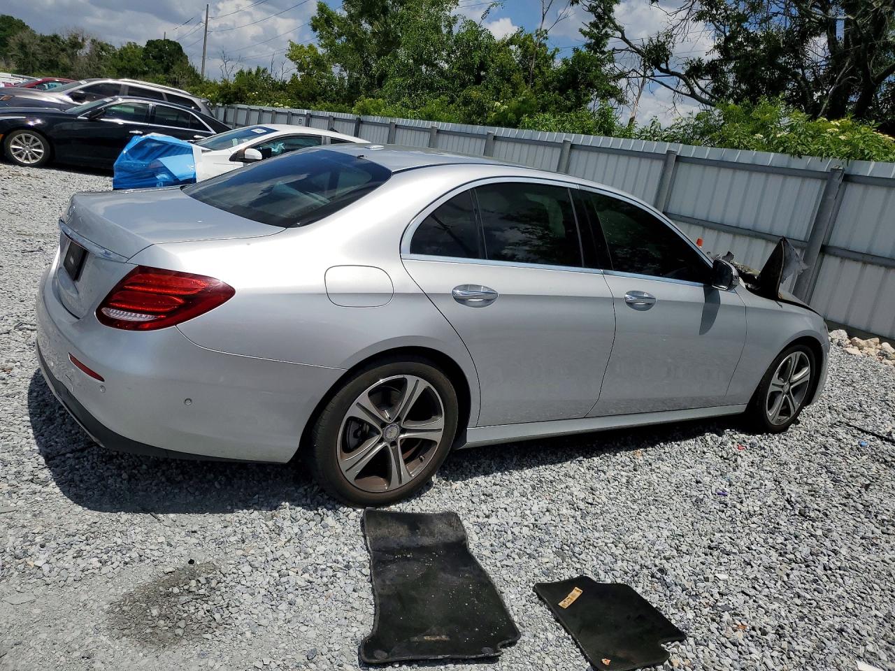 2017 MERCEDES-BENZ E 300 — снимка 3