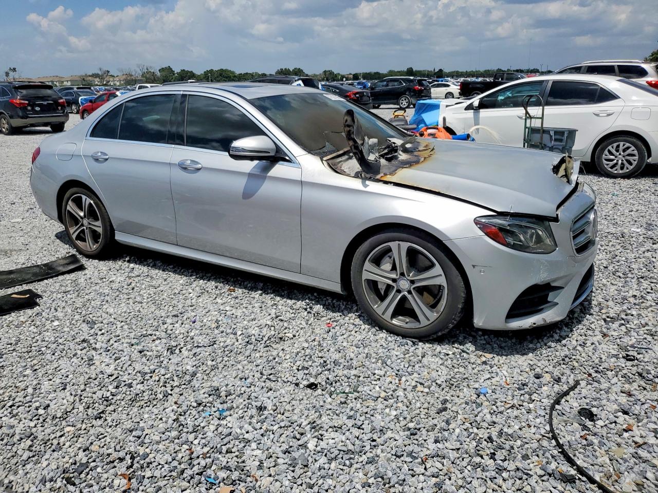 2017 MERCEDES-BENZ E 300 — снимка 4