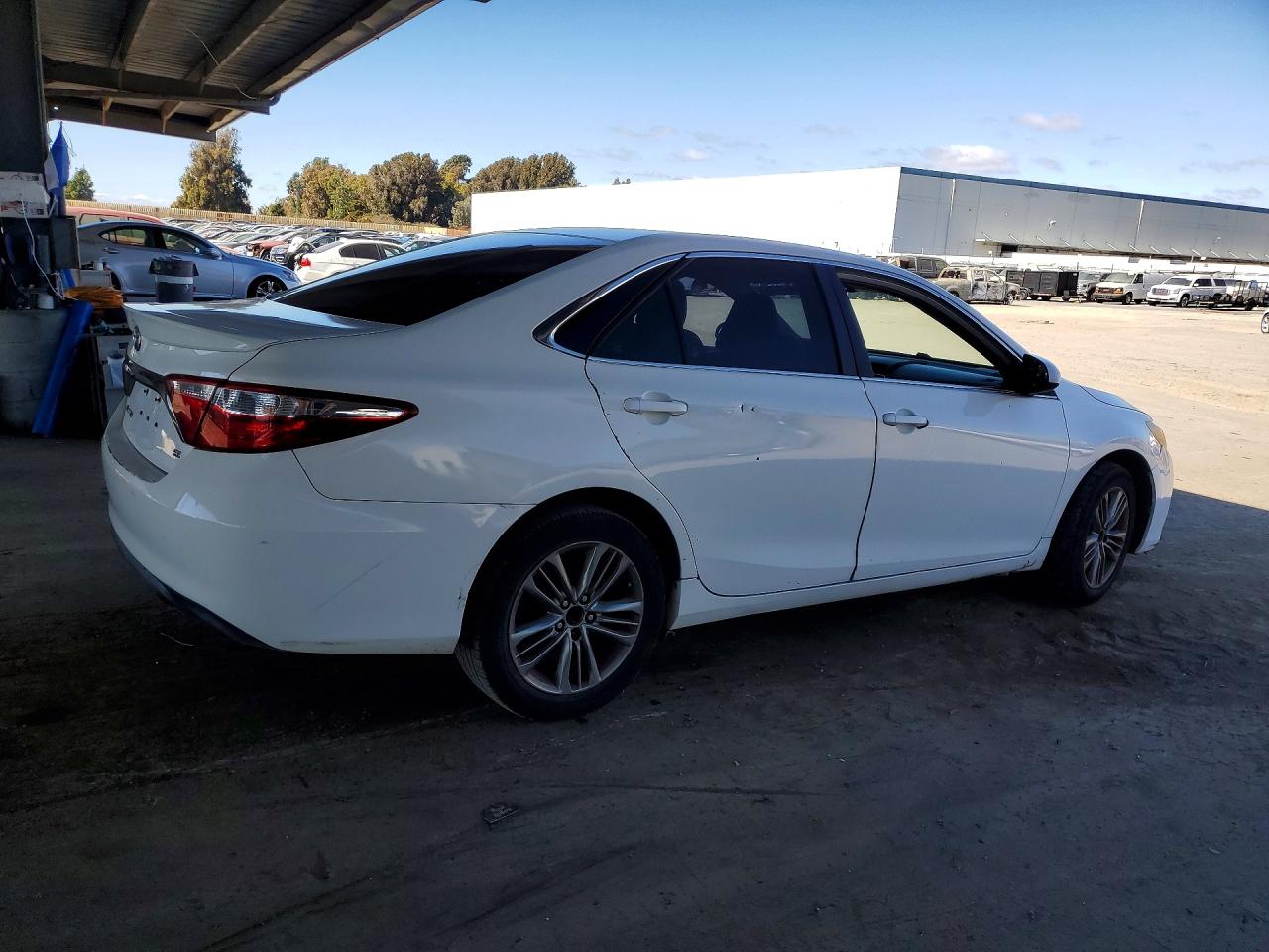 2015 TOYOTA CAMRY SE — снимка 3