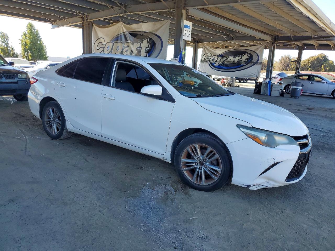2015 TOYOTA CAMRY SE — снимка 4