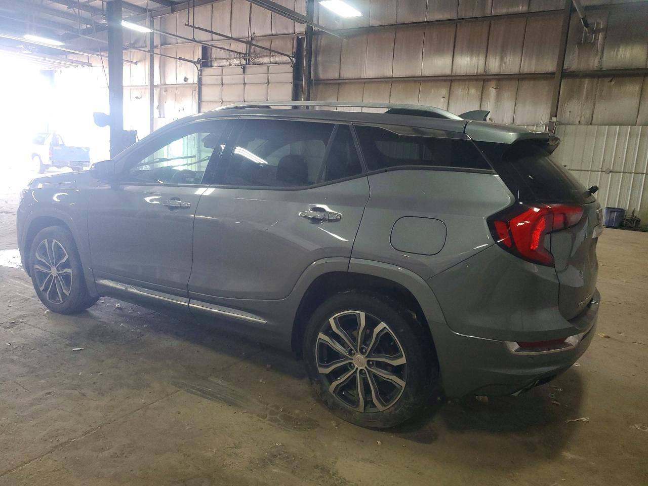 2020 GMC TERRAIN DENALI — снимка 2