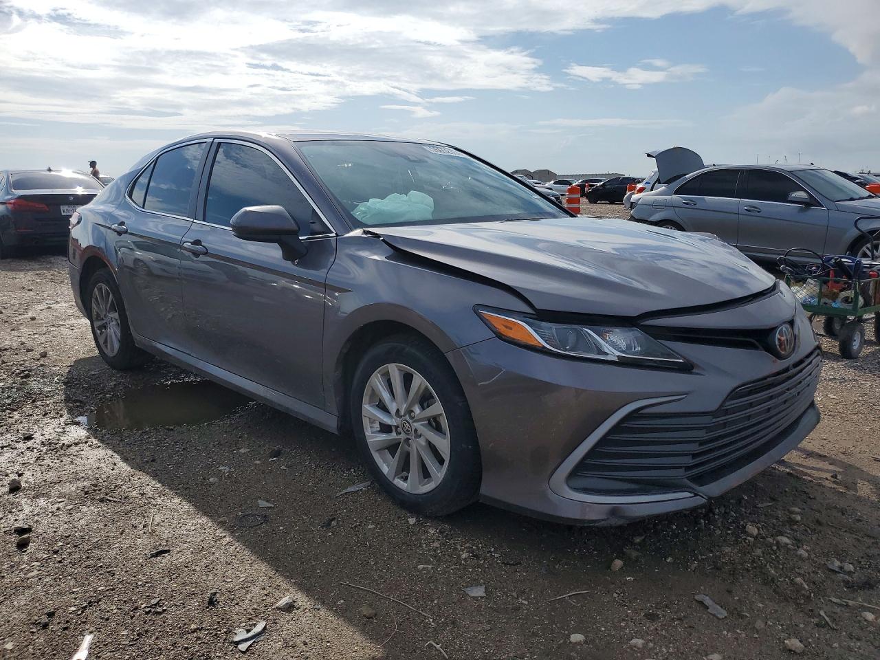 2023 TOYOTA CAMRY LE — снимка 4