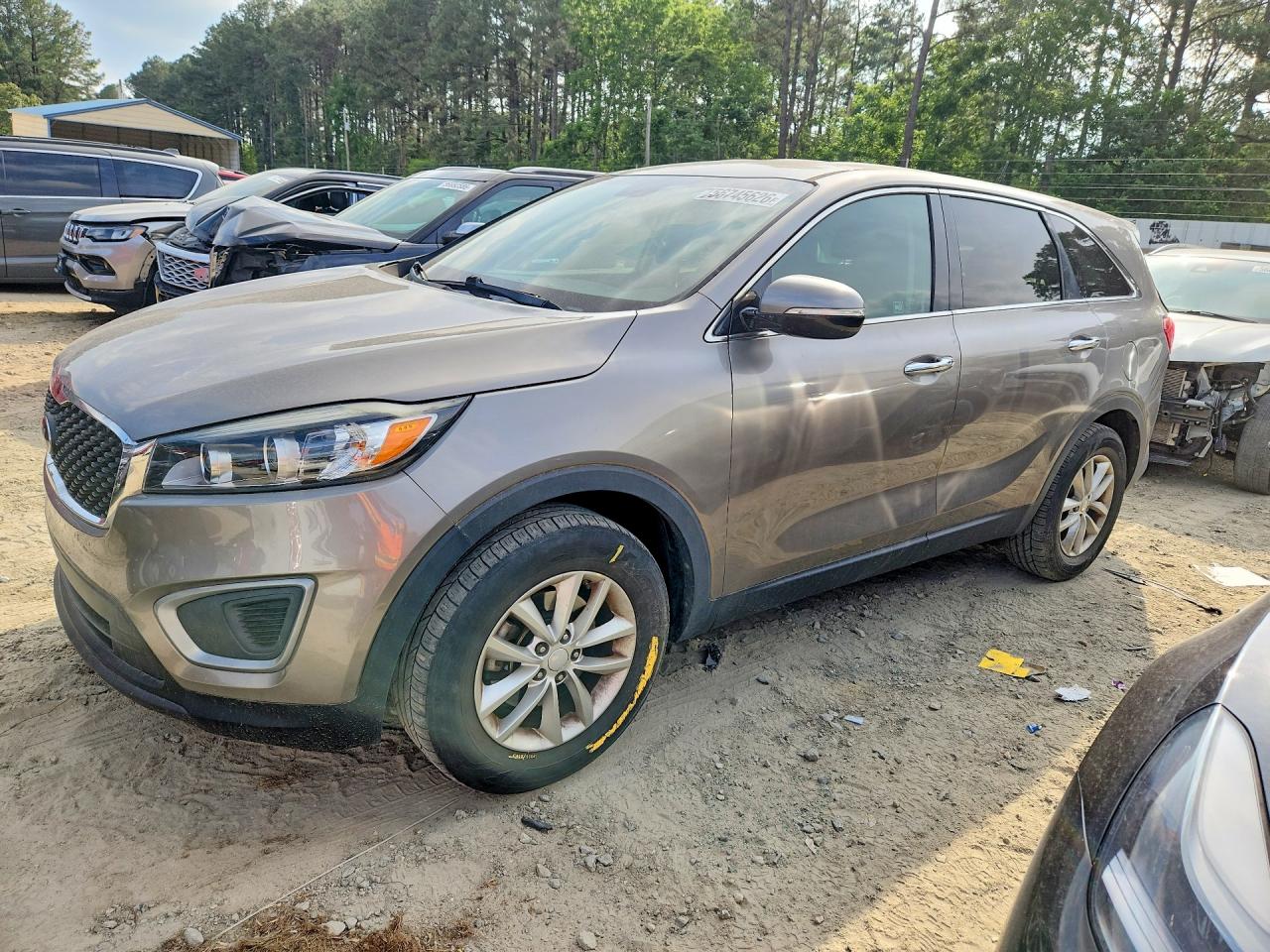 2016 KIA SORENTO L