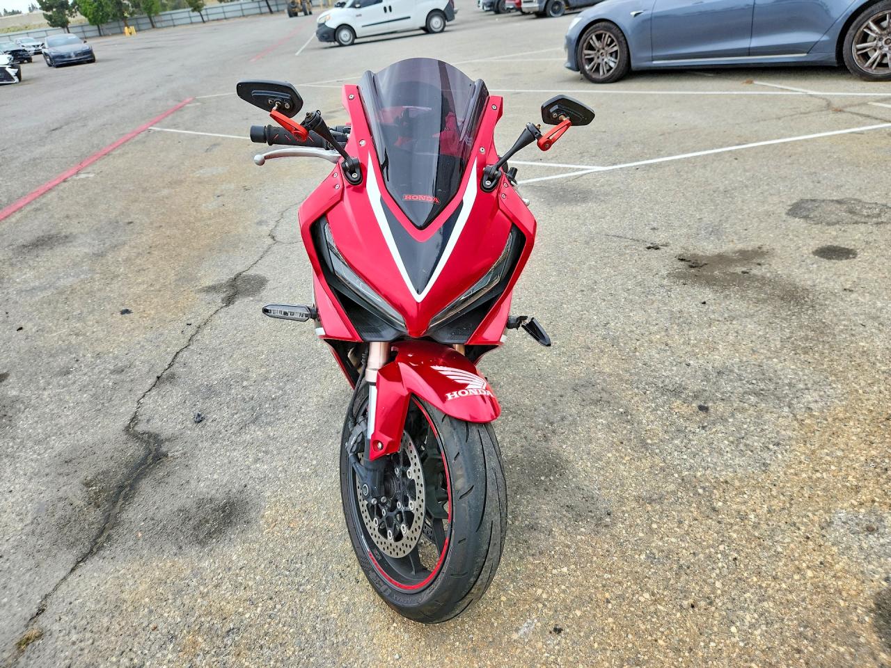 2019 HONDA CBR650 R — снимка 2