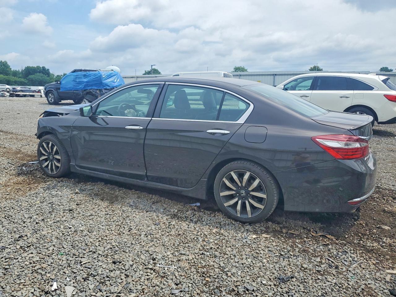 2017 HONDA ACCORD SPORT — снимка 2