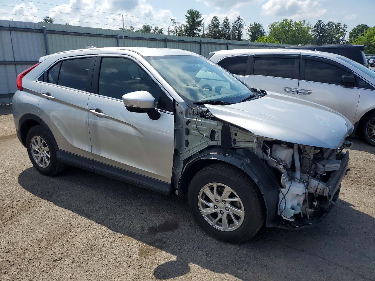 2019 MITSUBISHI ECLIPSE CROSS ES — снимка 4