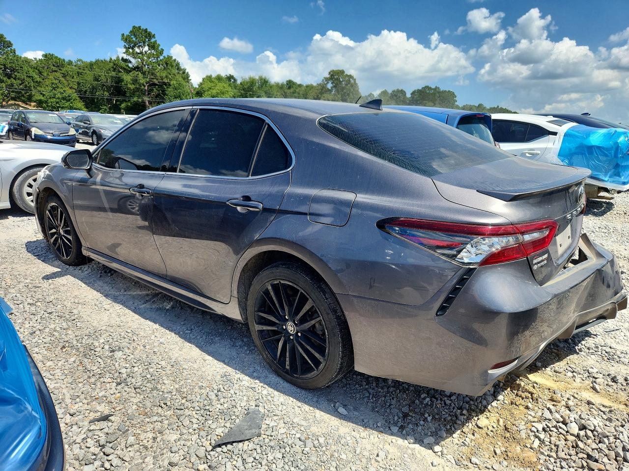 2022 TOYOTA CAMRY XSE — снимка 2