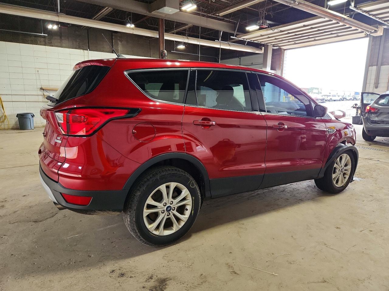 2019 FORD ESCAPE SE — снимка 3