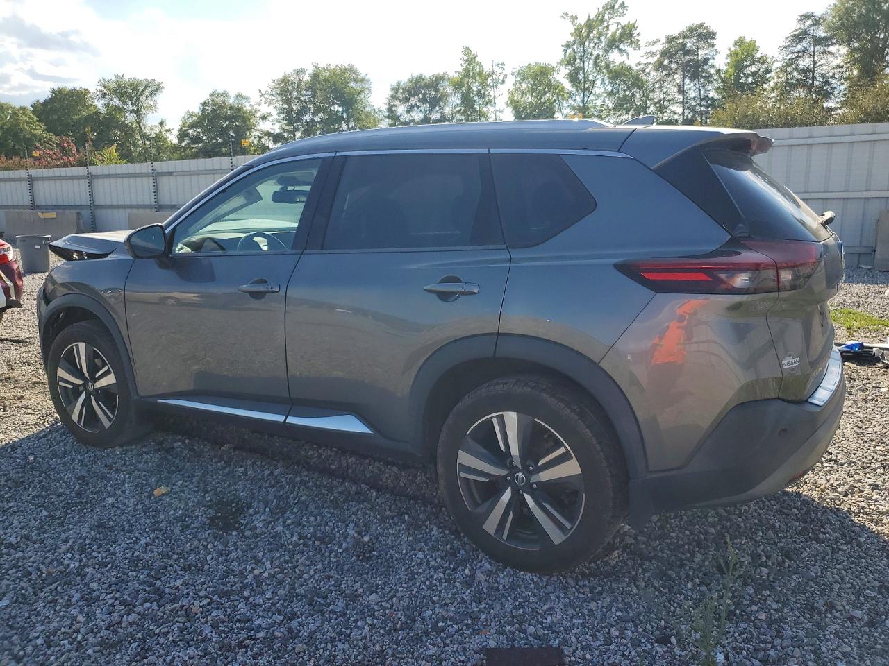 2021 NISSAN ROGUE SL — снимка 2